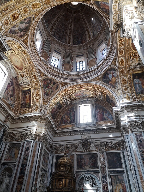 inside of Rome church dome