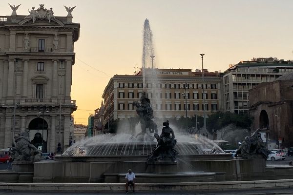 Fontana delle Naiadi Fountain in Rome