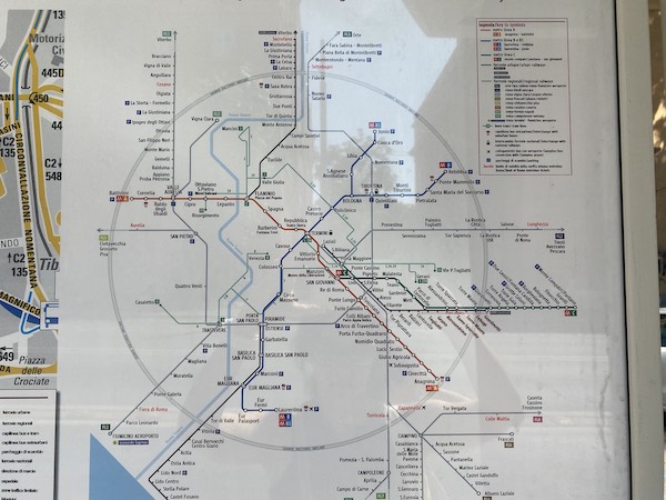 Map of Rome metro and urban train transport in Rome 